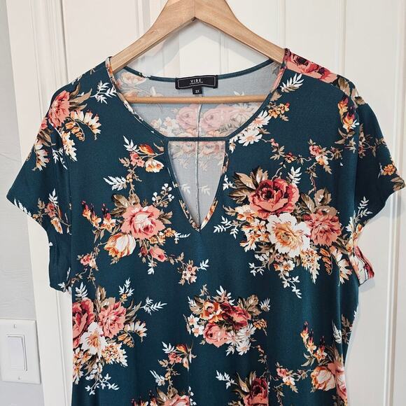 Vibe Floral Keyhole Swing Dress Womens Size 2X Green Boho Flowing Stretch Casual - Picture 3 of 11